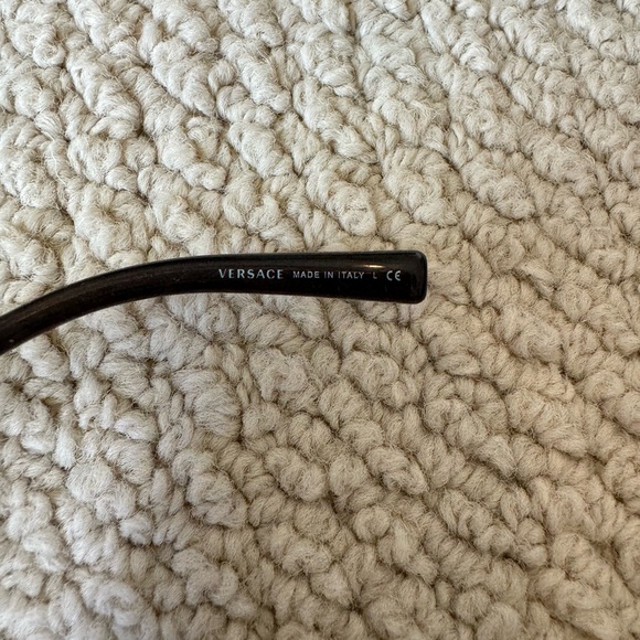 Versace VE 4390 Oversized Sunglasses - Picture 6 of 6